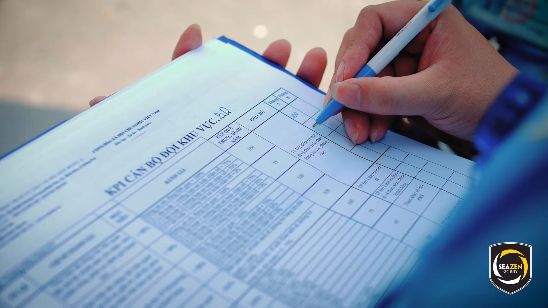 Nhân viên bảo vệ cũng cần có kỹ năng lập biên bản và báo cáo sự cố